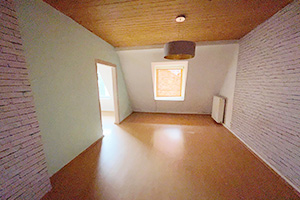 objekt_B109_13 - NUR an SELBSTRENOVIERER/HANDWERKER: Großzügige und gut geschnittene 2,5 Zimmer-Wohnung in Citylage! - Offenbach
